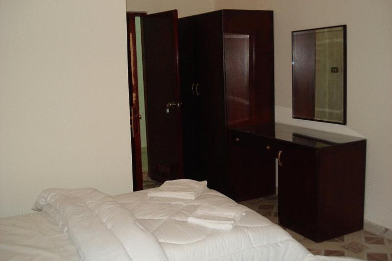 Transit Alexandria Hostel Room photo